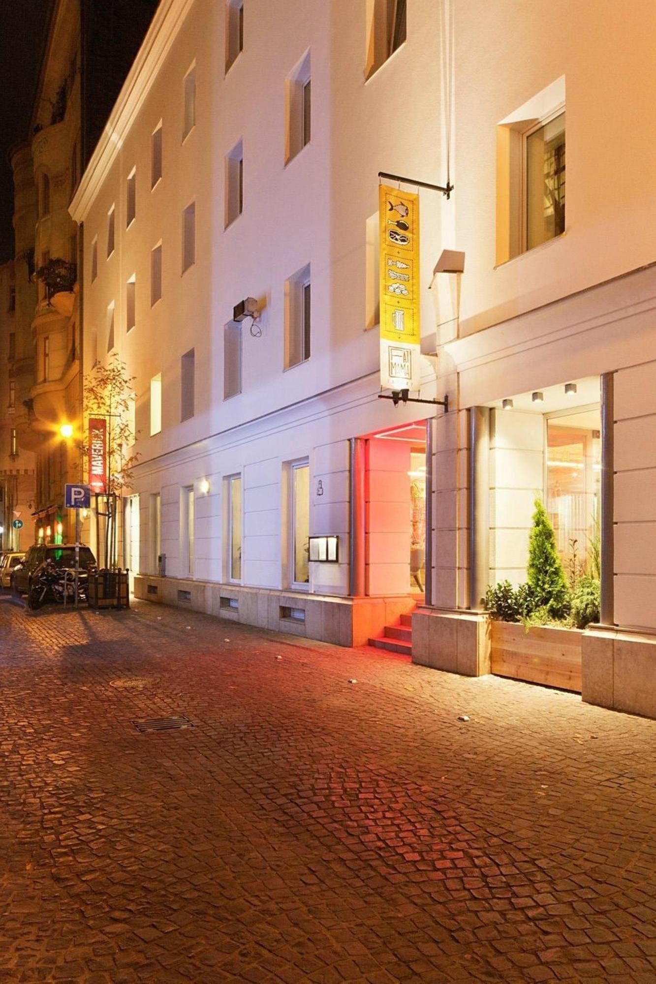 Kl31 - Best Location - Elegant Historic Residence By Bqa Budapest Luaran gambar